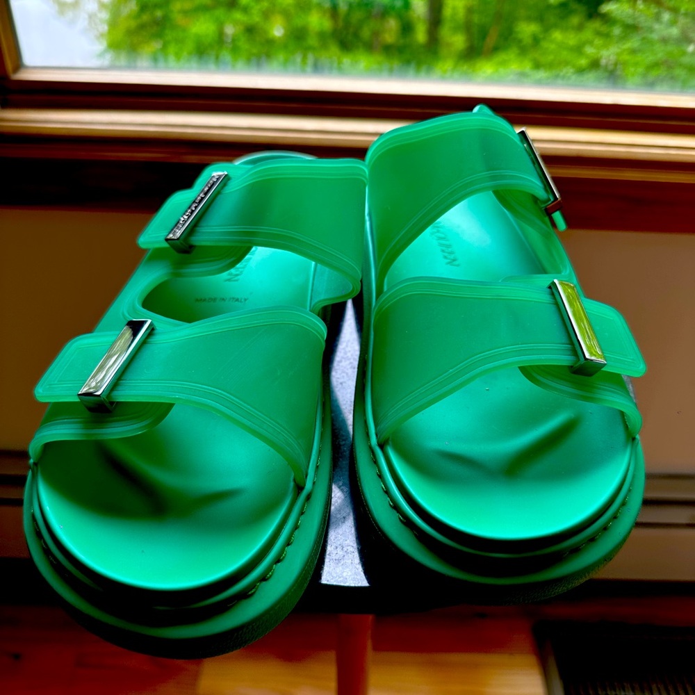 NIB$350 Alexander McQueen Rubber Double-Strap Logo Slides Chunky Sole Slip-on